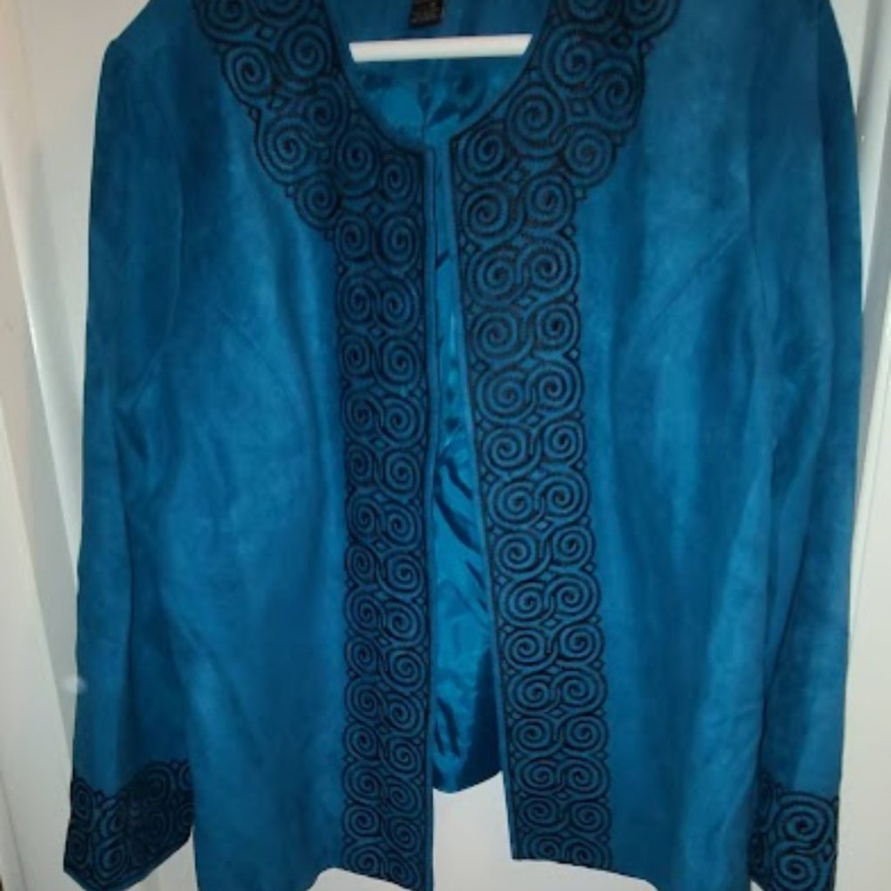 Beautiful Jacket - Picture 1 of 3